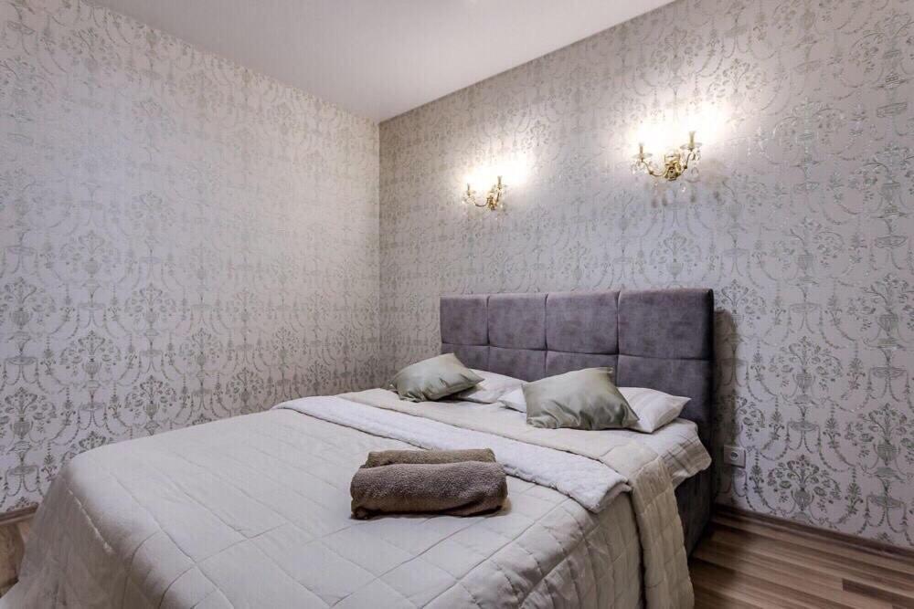 Viktoria Garden Apartment Lviv Eksteriør billede