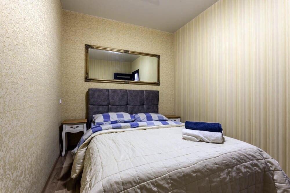 Viktoria Garden Apartment Lviv Eksteriør billede